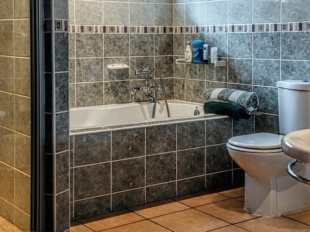 Large Format Tiles in bathroom